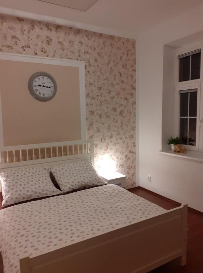 Ubytování Na Správném Místě Znojmo Esterno foto
